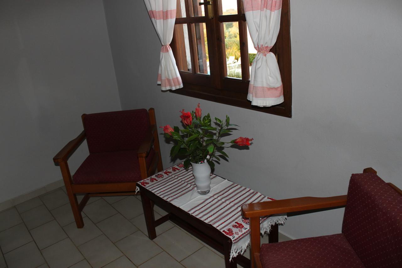 Petros Village Hersonissos  Room photo