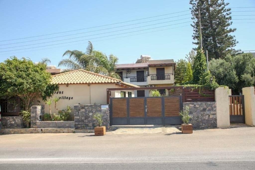 Petros Village Hersonissos  Exterior photo